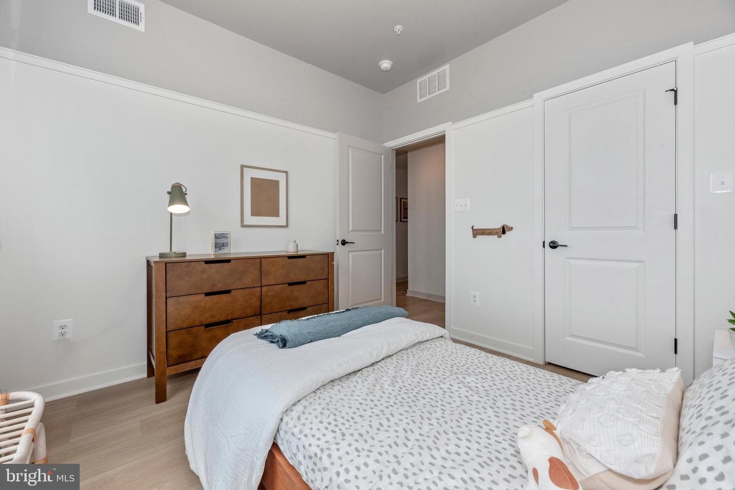 1616 Blacksmith Way Unit B photo 19