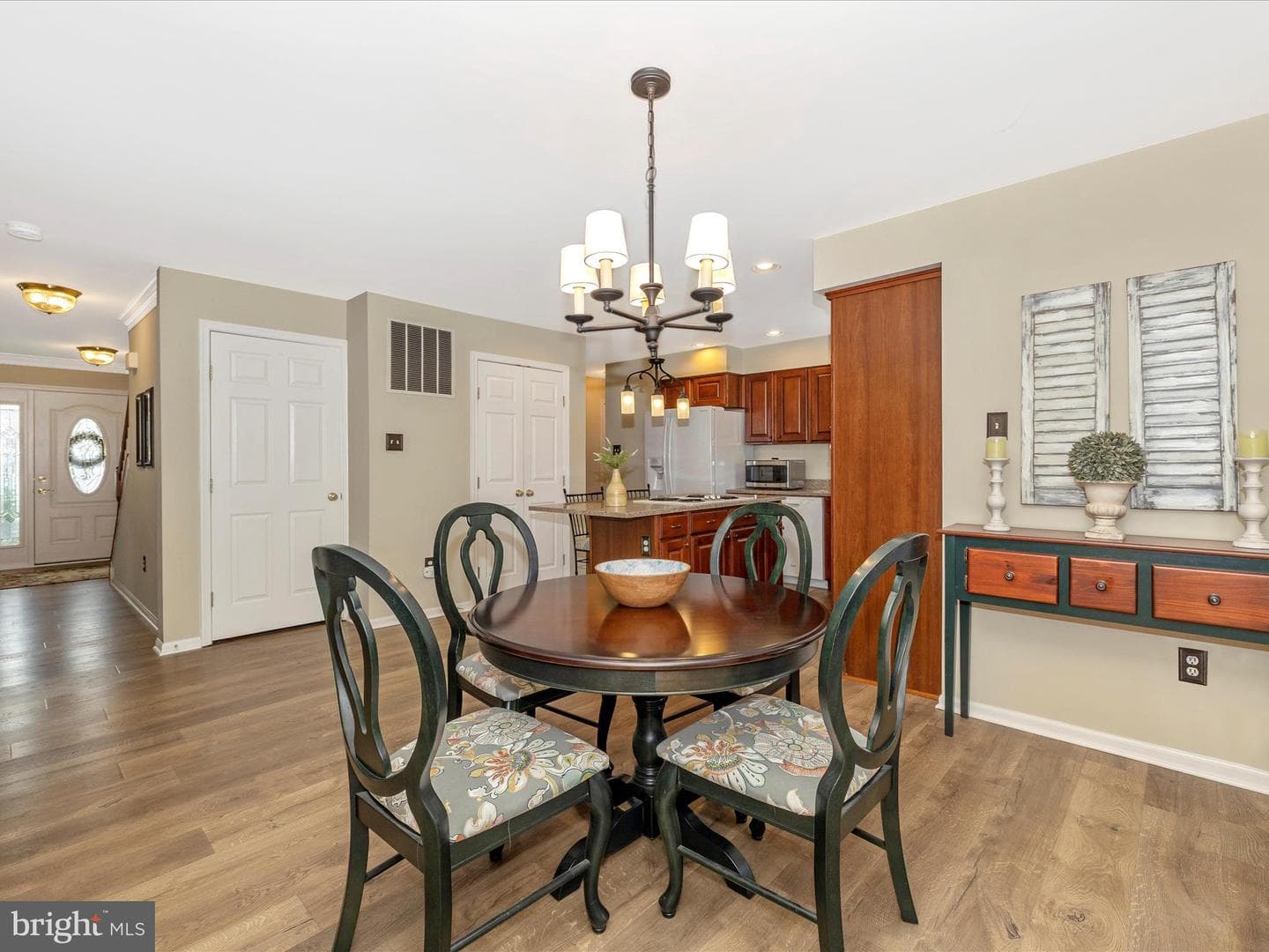 7010 Allington Manor Cir E photo 12