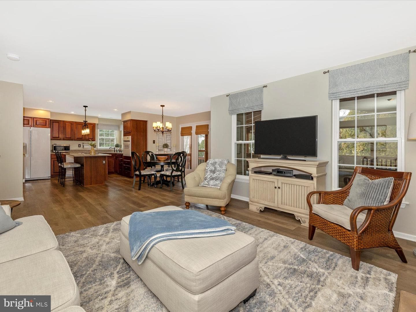 7010 Allington Manor Cir E photo 20