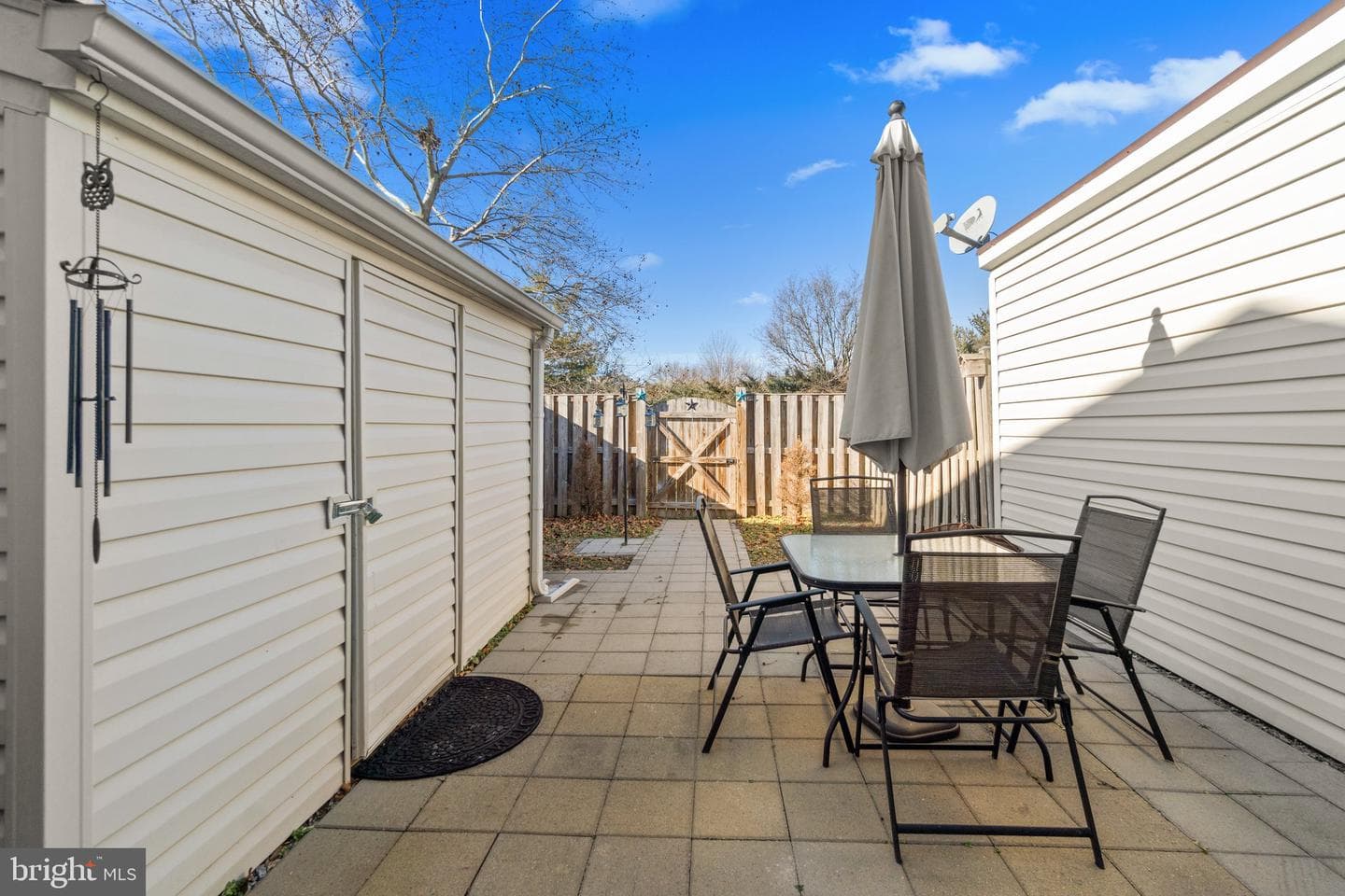 513 Wellington Court photo 15