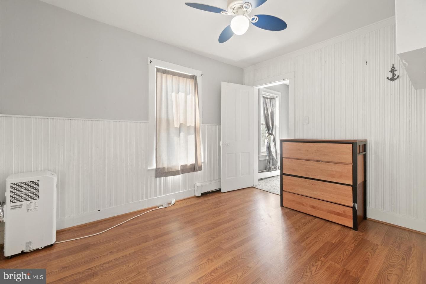 141 N Carroll Street photo 24