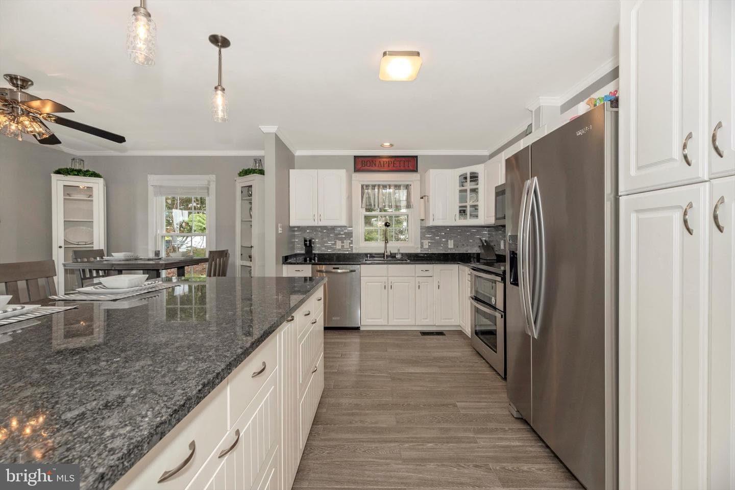 6954 Meadowlake Road photo 18
