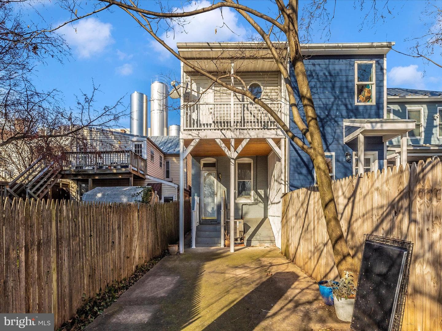 228 E 7th Street photo 48