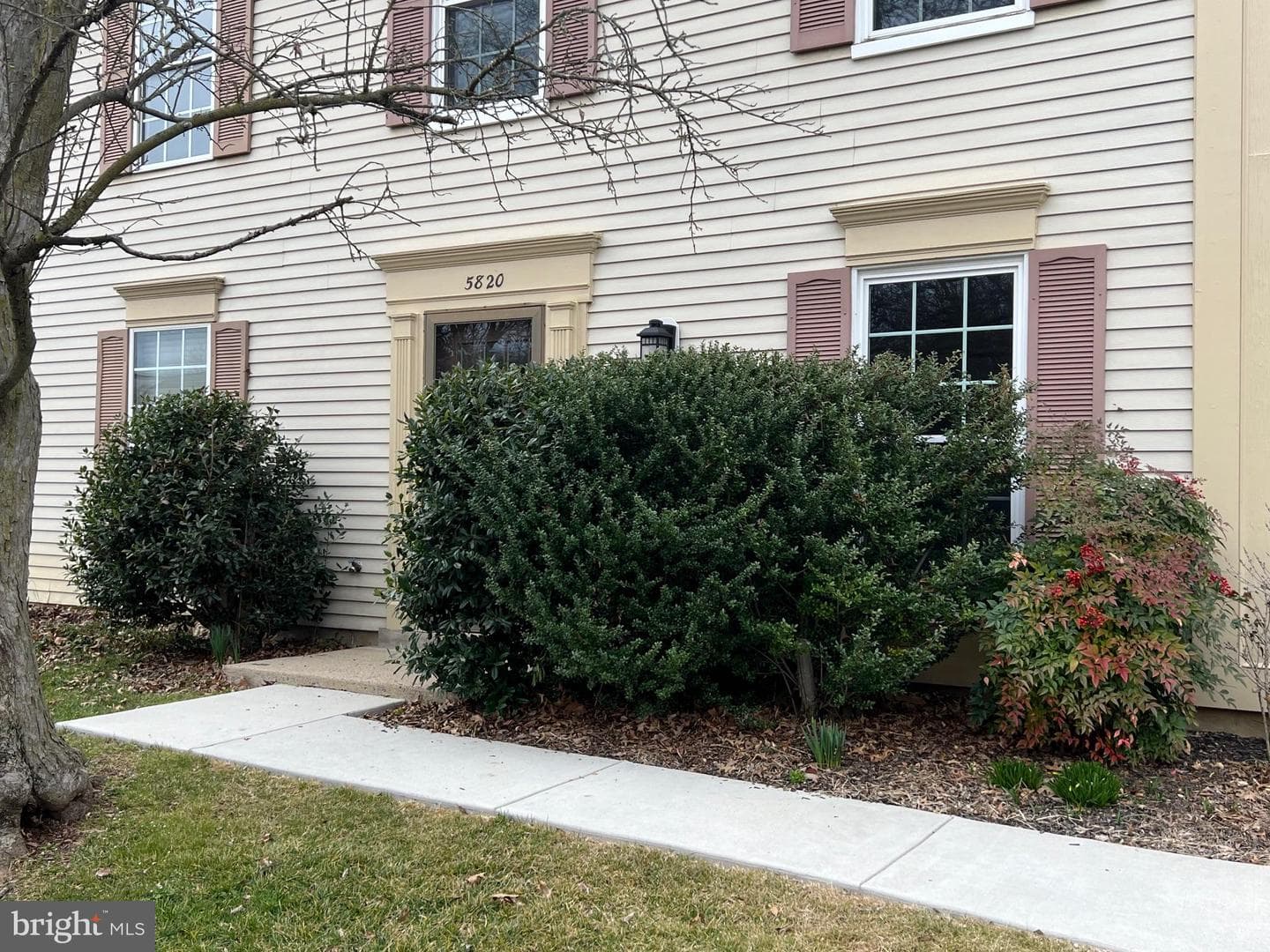 5820 Farmgate Court photo 2