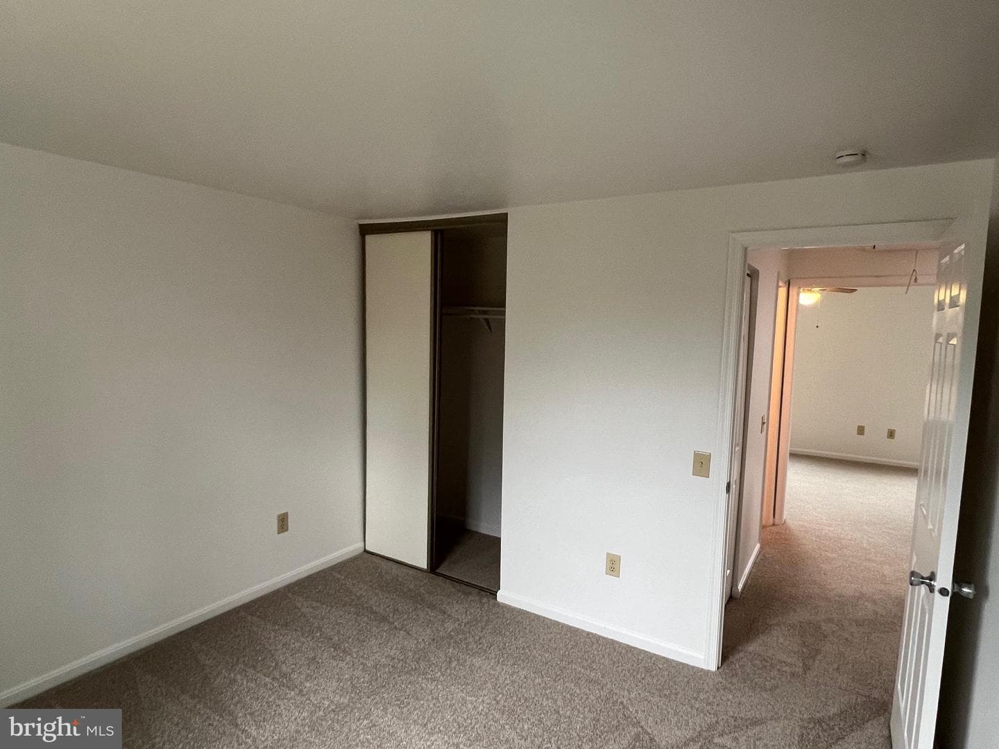 5820 Farmgate Court photo 32
