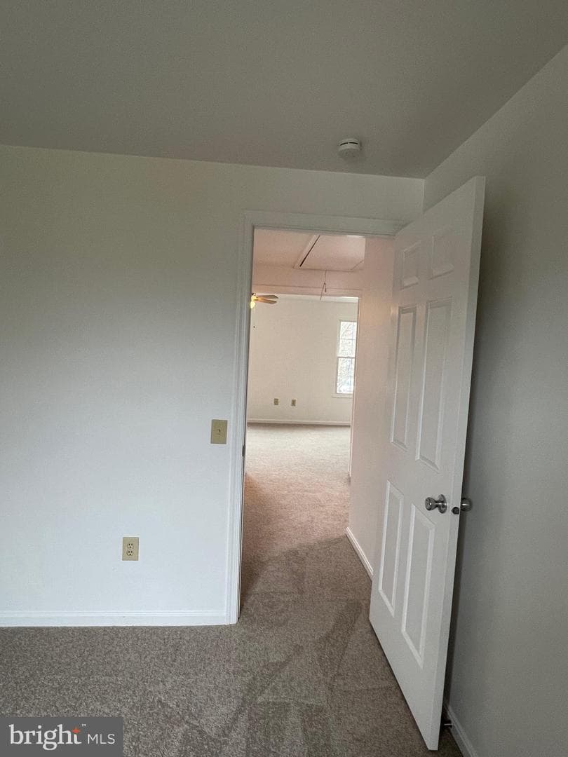 5820 Farmgate Court photo 34