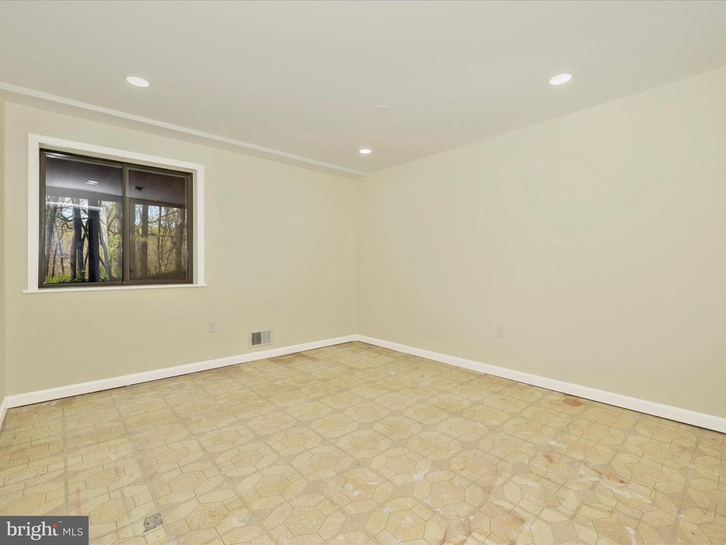2728 Loch Haven Drive photo 38