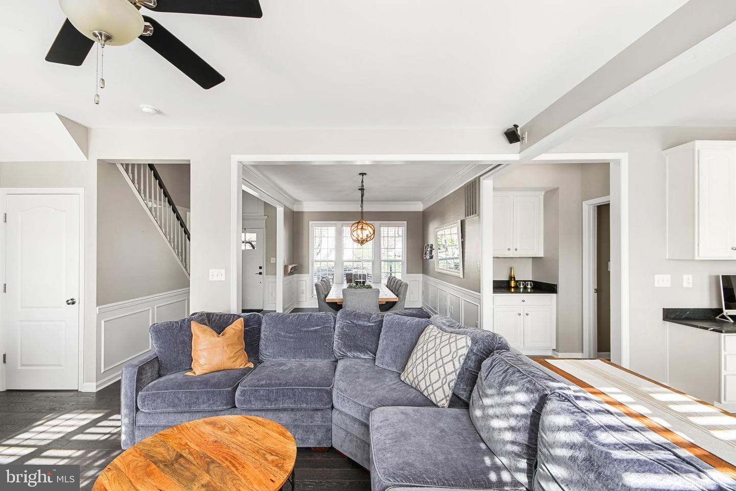 12 Jeffrey Lane photo 31