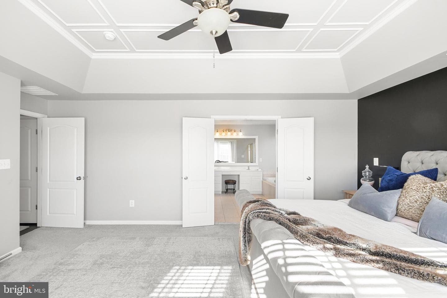 12 Jeffrey Lane photo 67