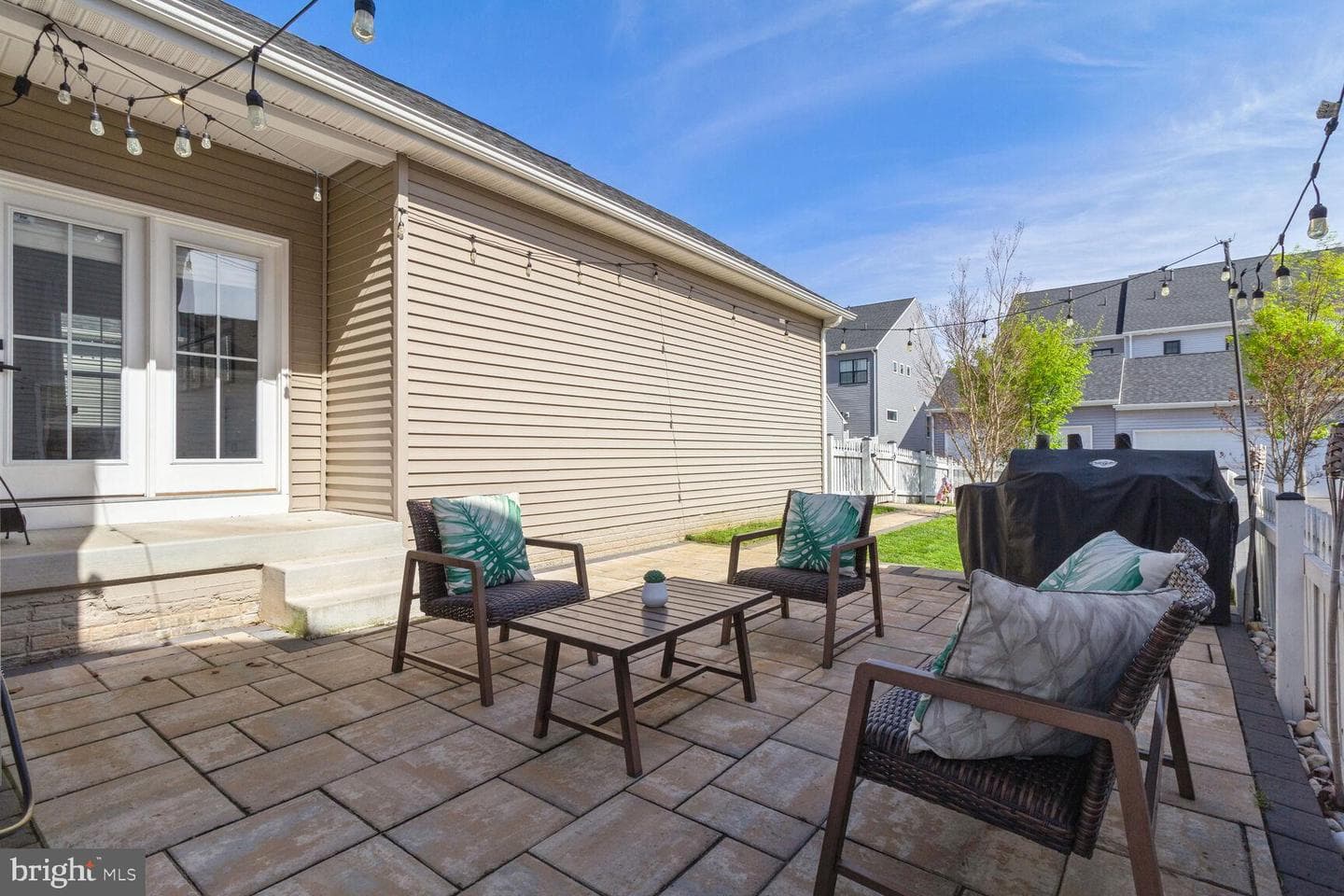1605 Trotter Street photo 27