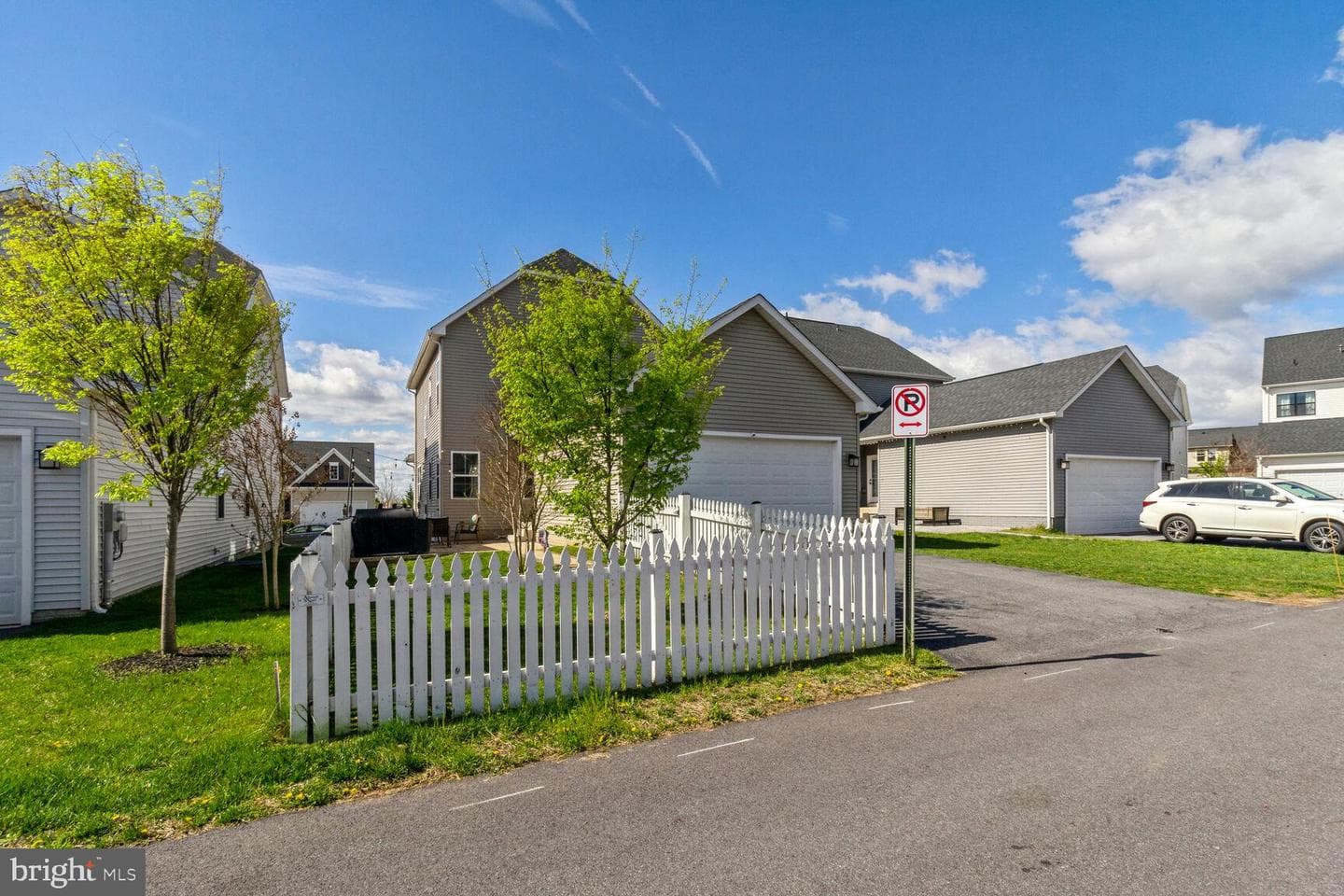 1605 Trotter Street photo 28