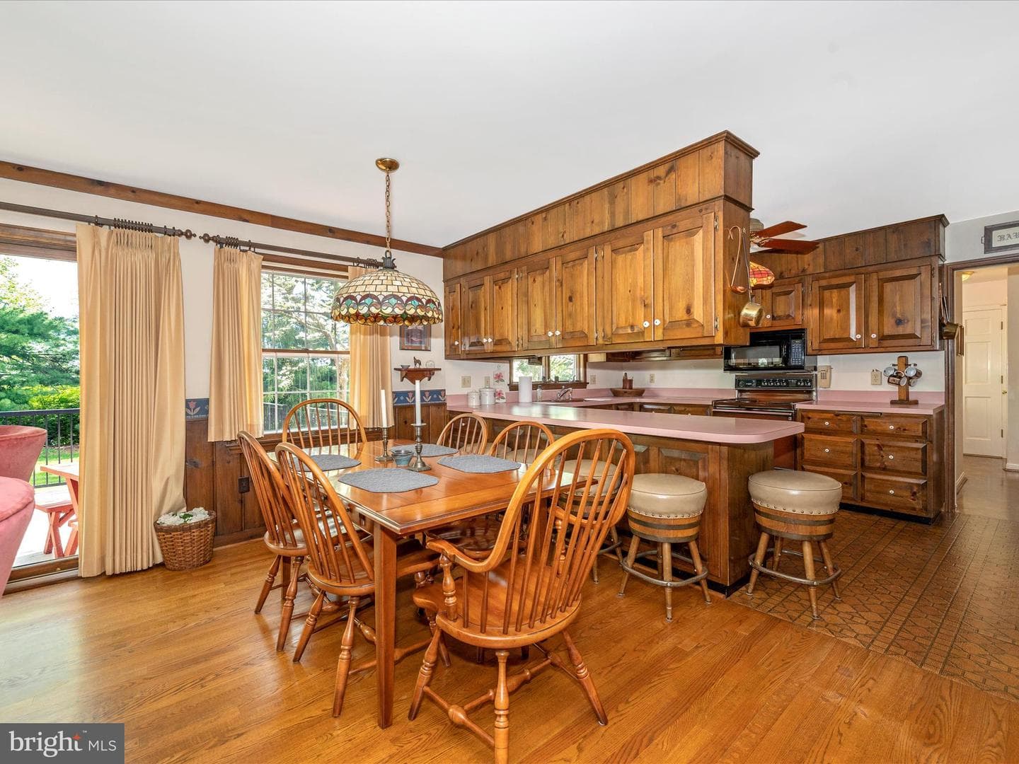 6912 Greenvale Court photo 17