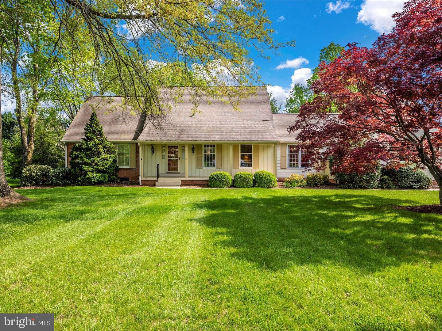6912 Greenvale Court photo 3