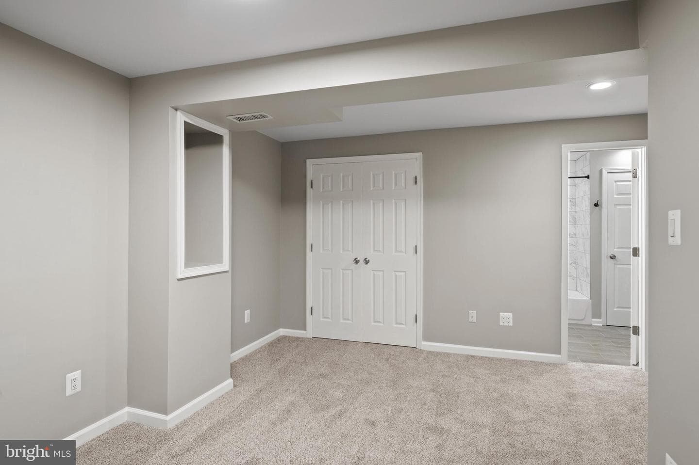 5815 Drexal Avenue photo 41