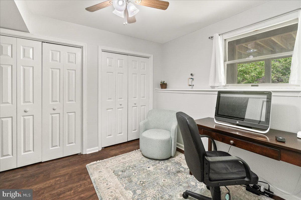 1021 Cheryls Court photo 27