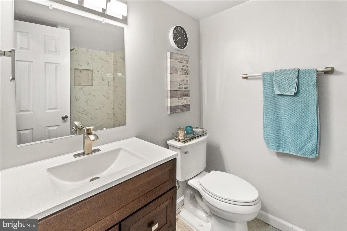 1021 Cheryls Court photo 28