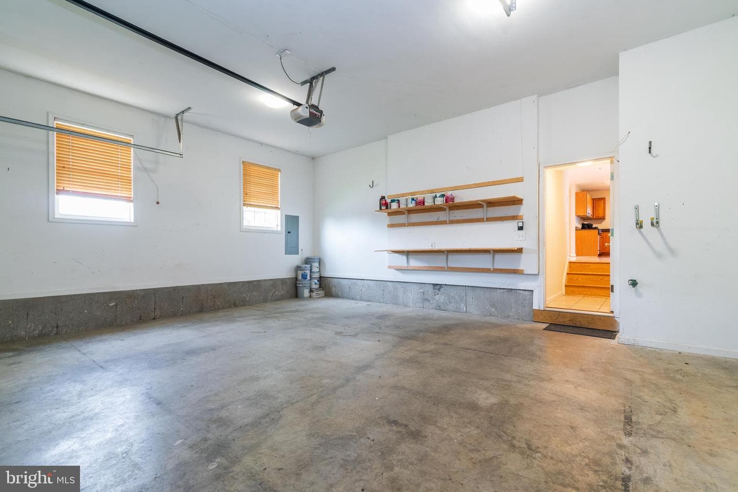 401 Broadway Street photo 20