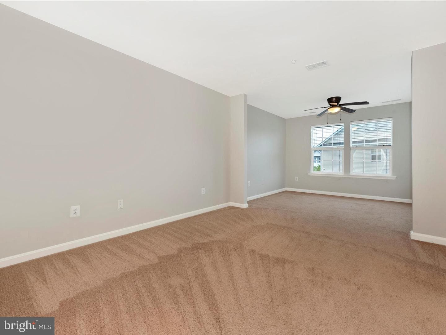 634 Cawley Drive photo 23