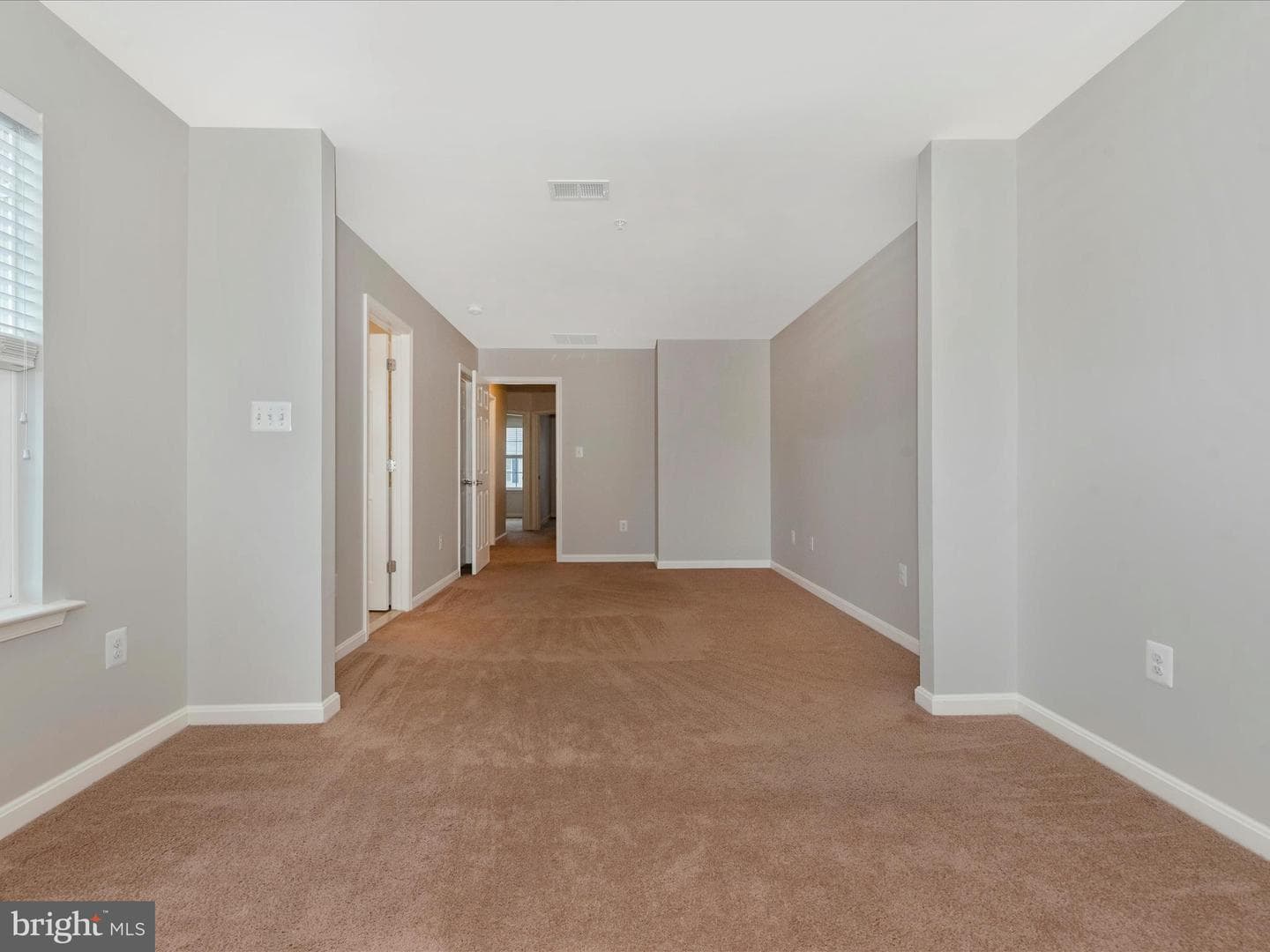 634 Cawley Drive photo 25