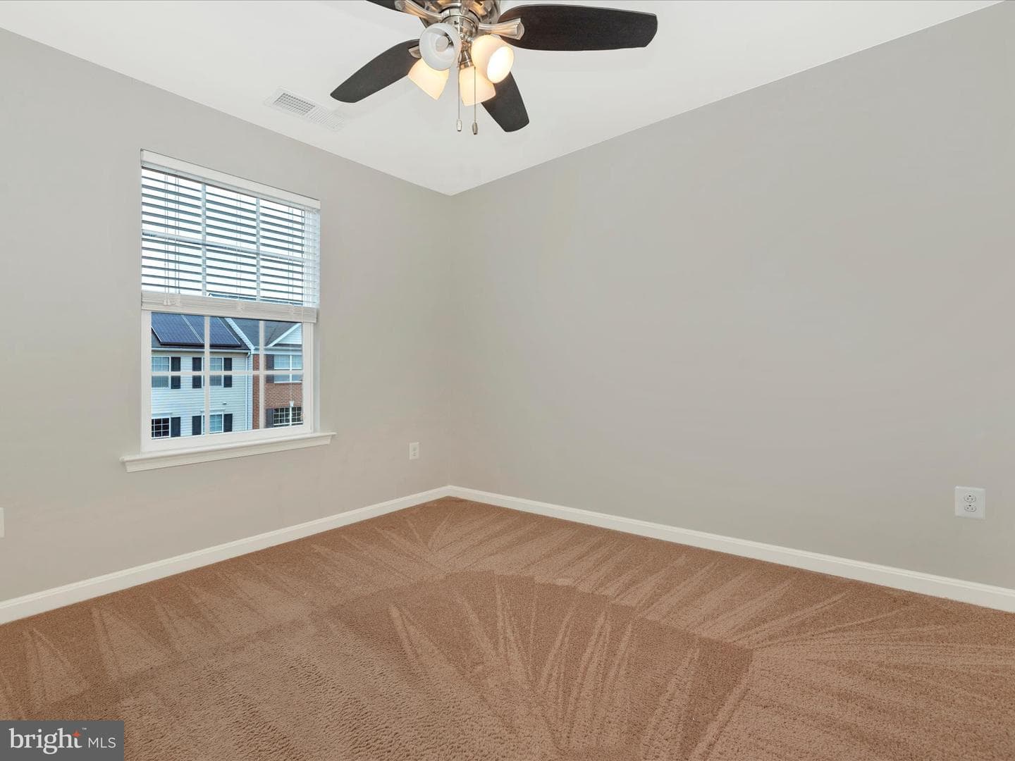 634 Cawley Drive photo 31