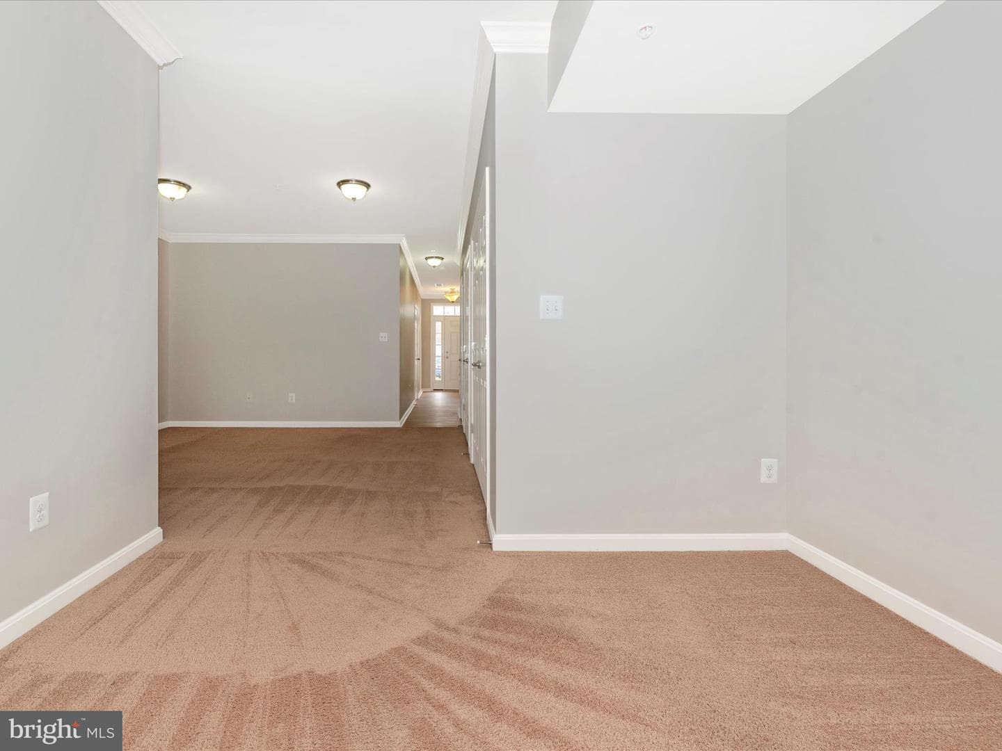 634 Cawley Drive photo 36