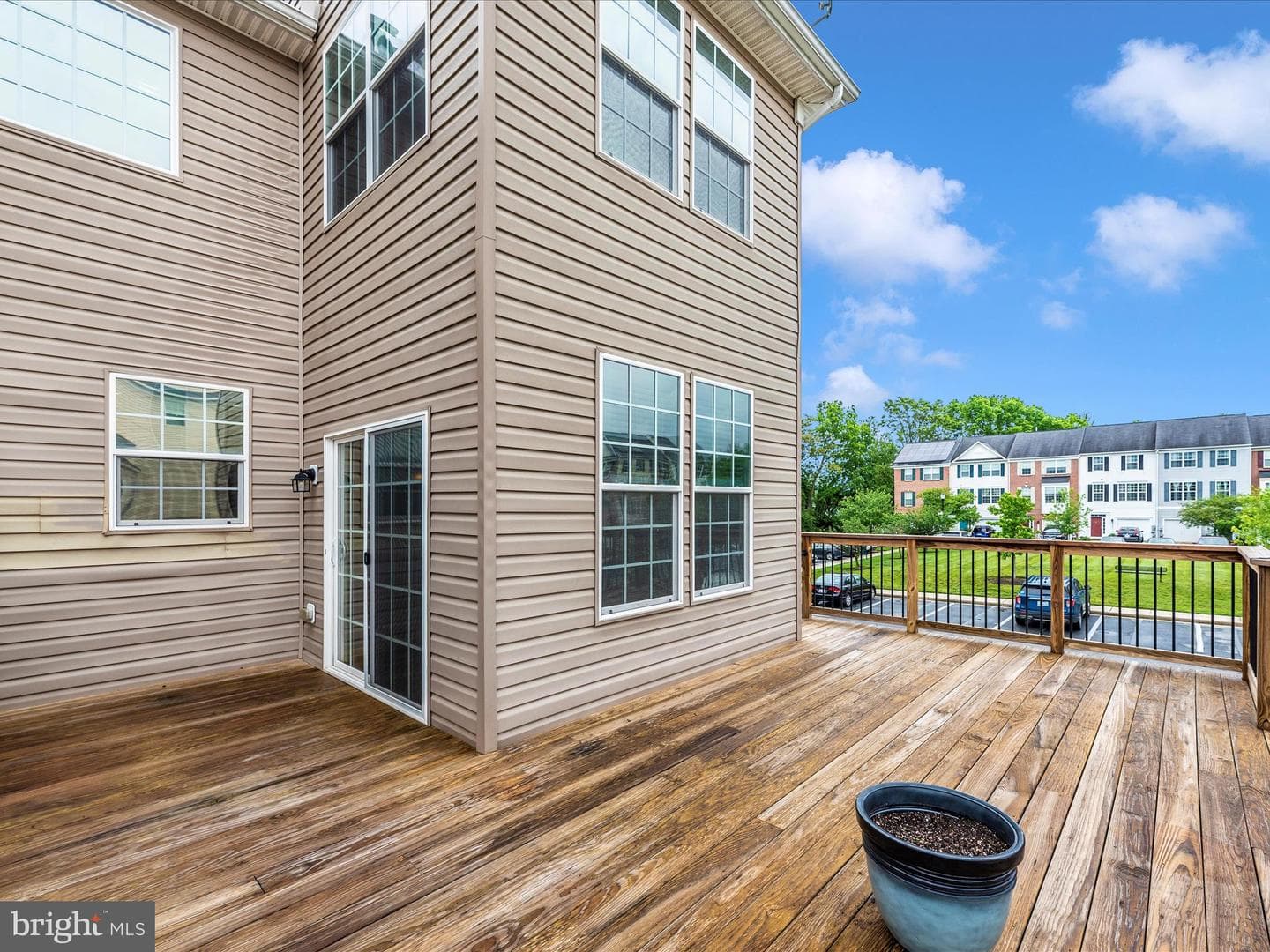 634 Cawley Drive photo 42