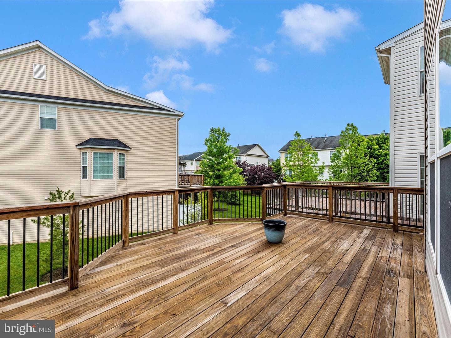 634 Cawley Drive photo 45