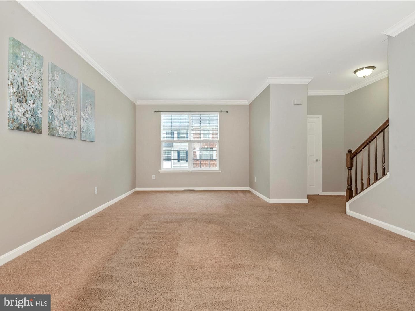 634 Cawley Drive photo 5