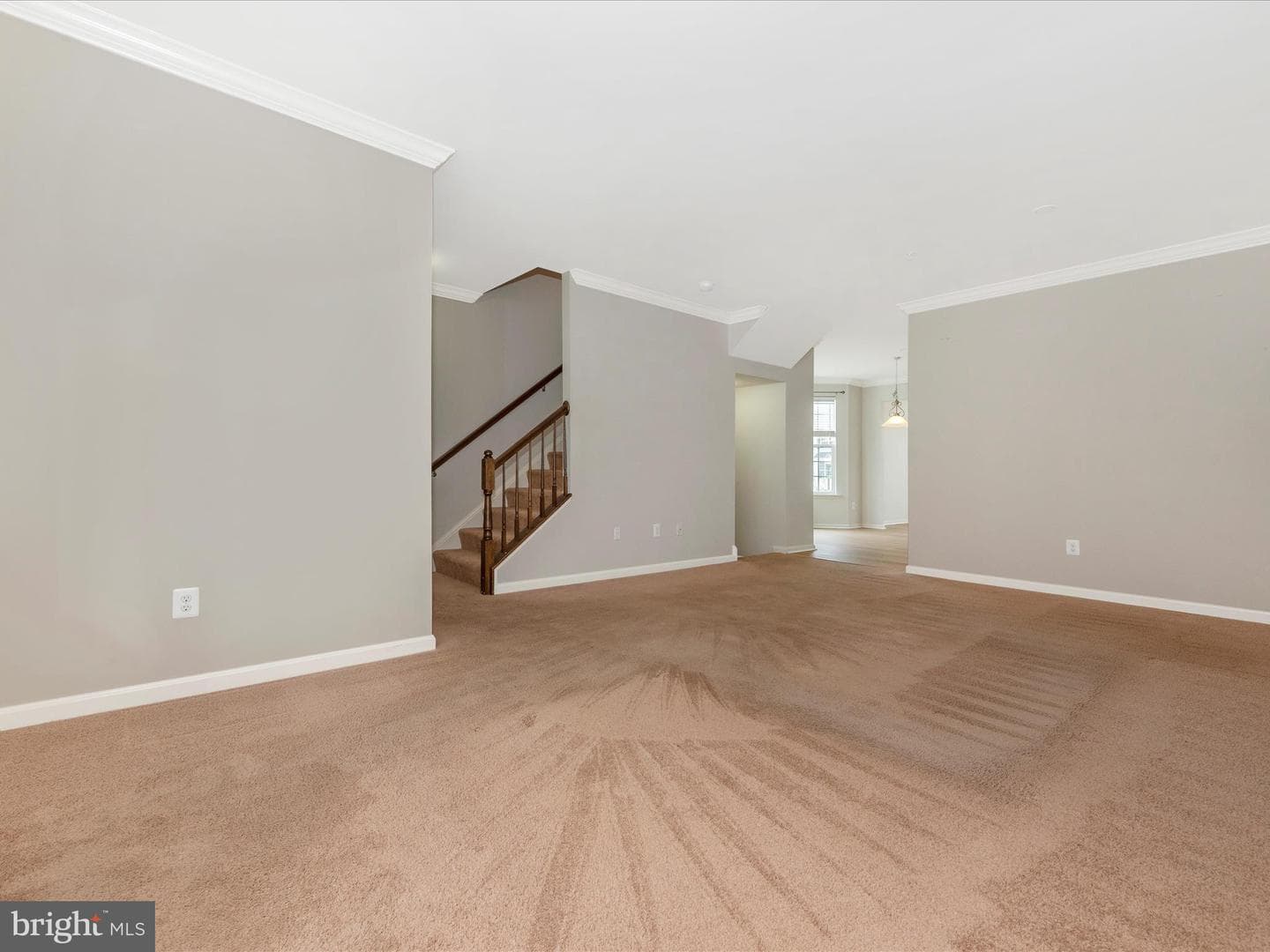 634 Cawley Drive photo 7