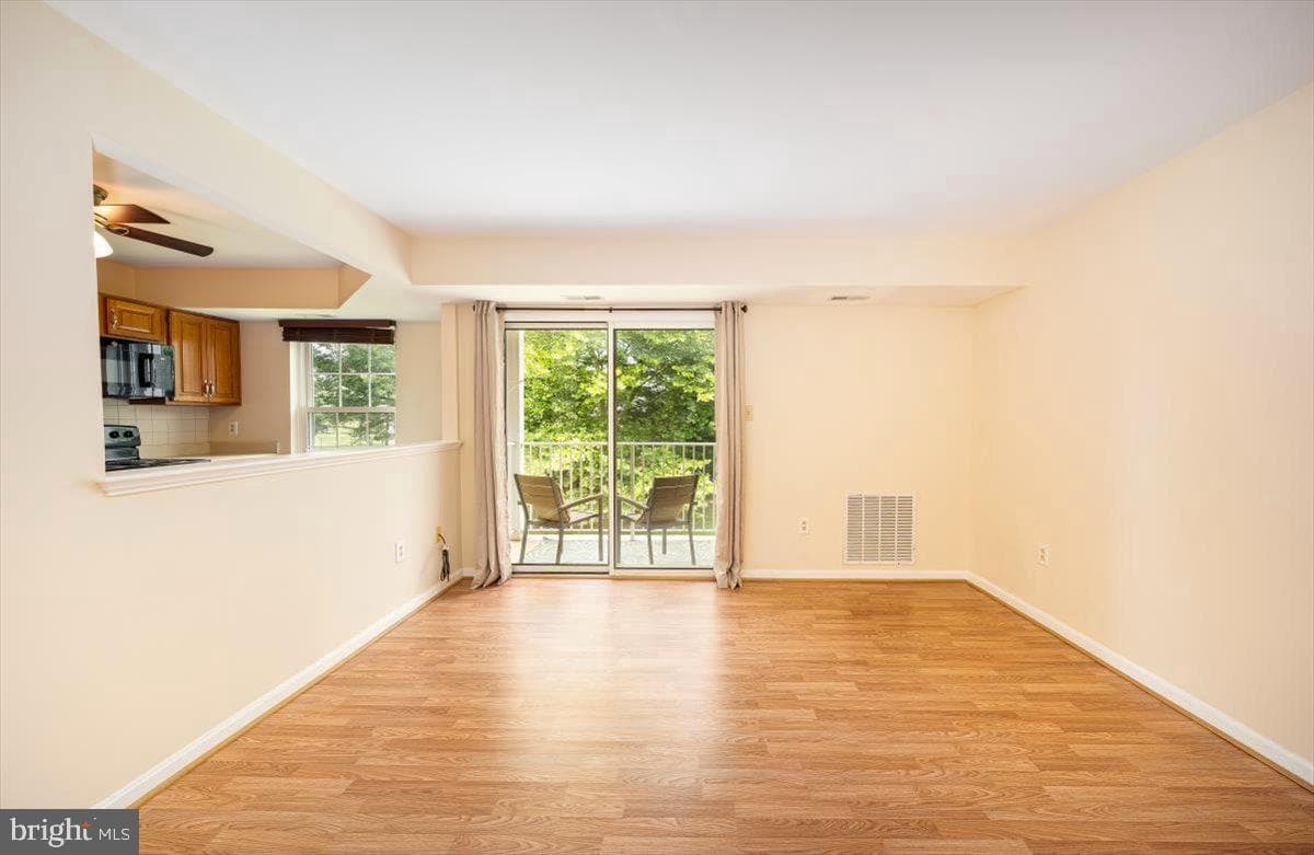 3860 Shadywood Drive #2b photo 3