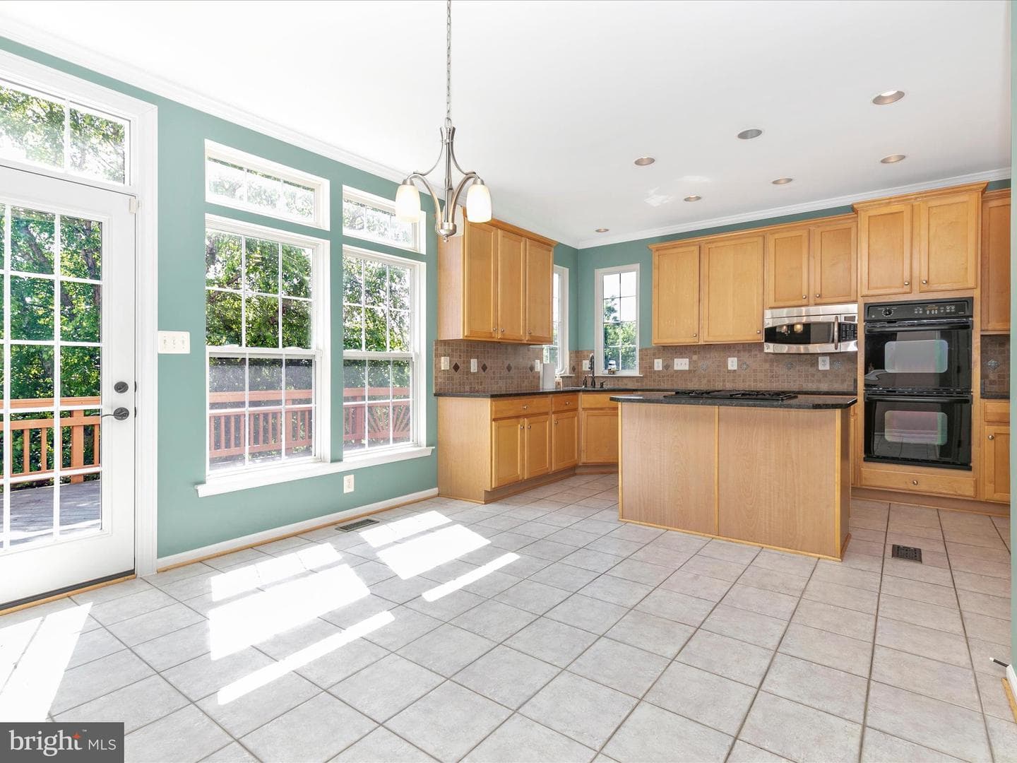 1802 Black Walnut Court photo 13