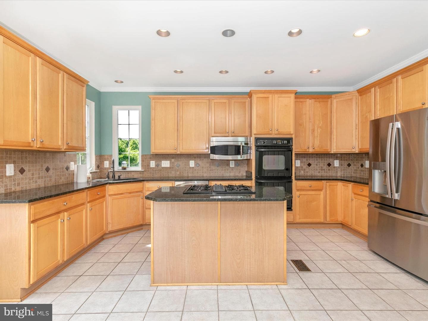1802 Black Walnut Court photo 15