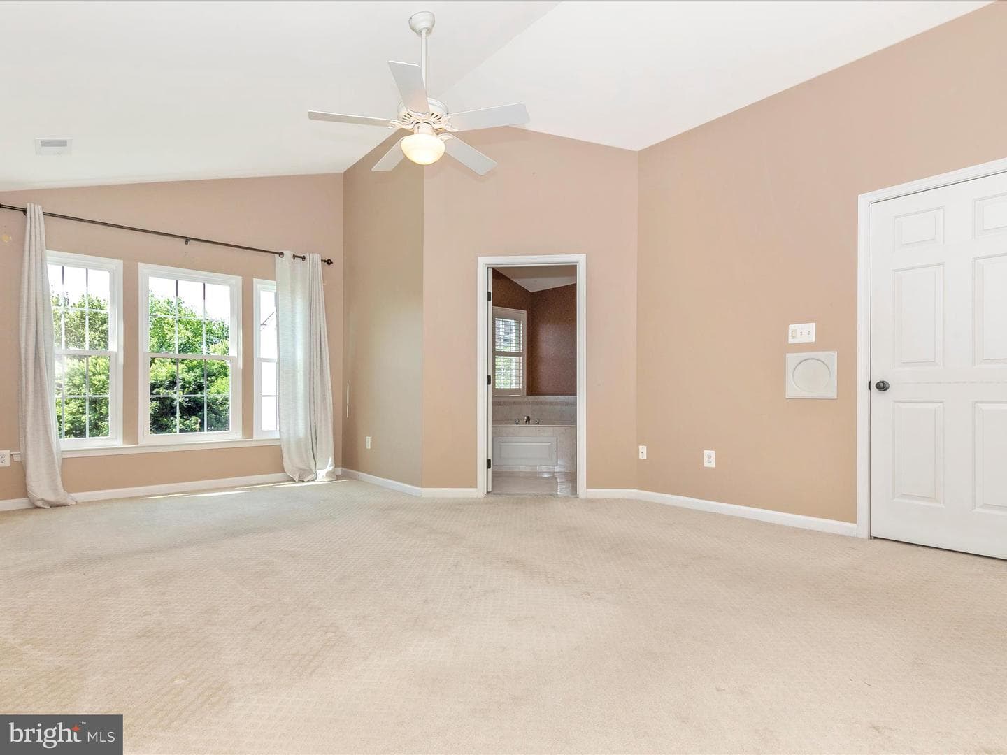 1802 Black Walnut Court photo 24