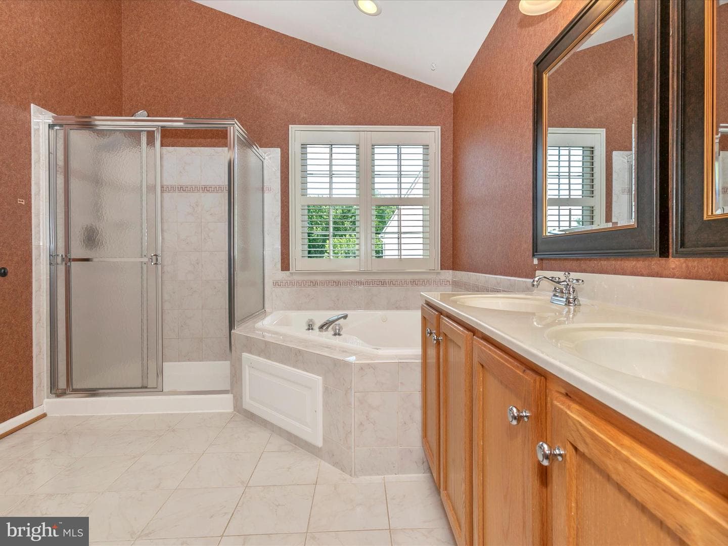 1802 Black Walnut Court photo 27
