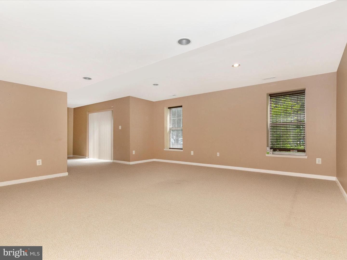 1802 Black Walnut Court photo 33