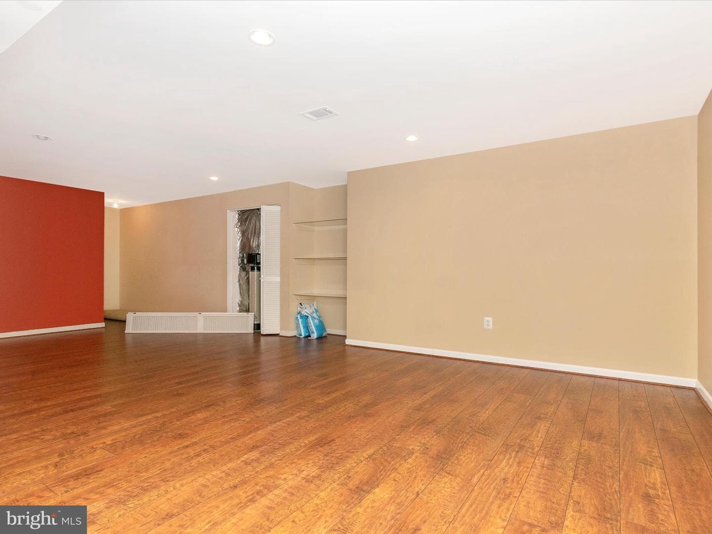 1802 Black Walnut Court photo 35