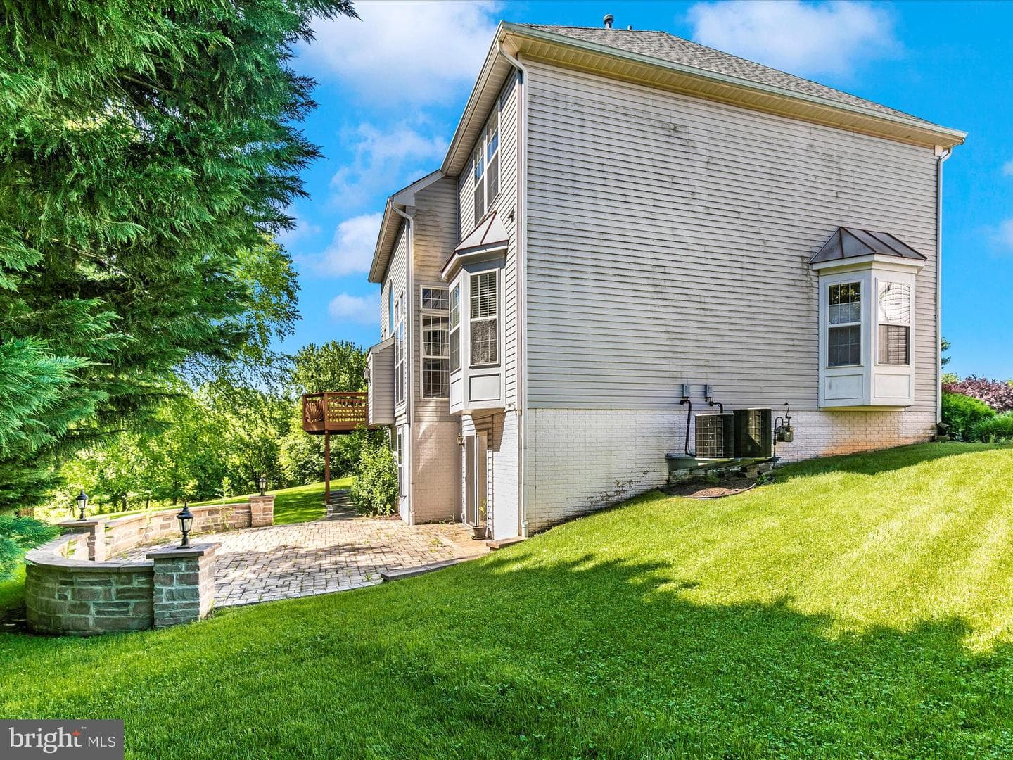 1802 Black Walnut Court photo 46