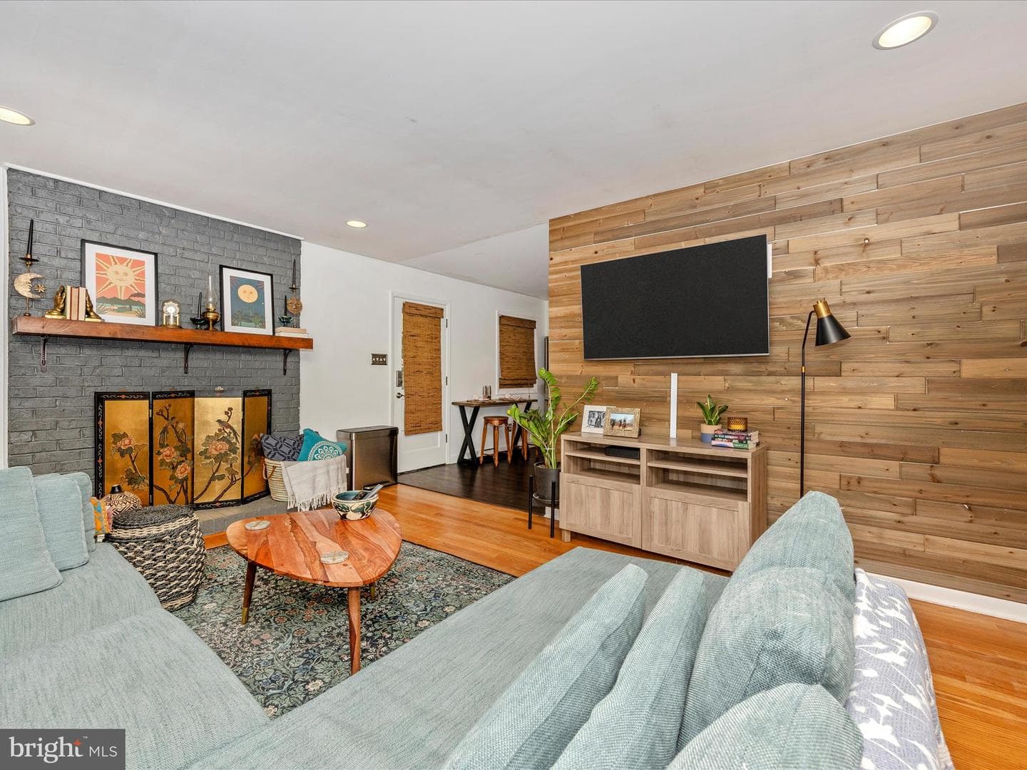17 William Street photo 5