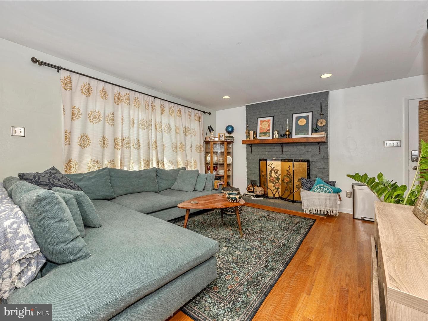 17 William Street photo 6