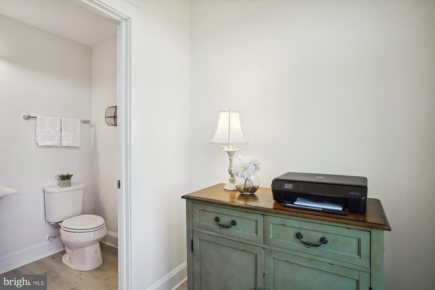 9144 Kenway Lane photo 24