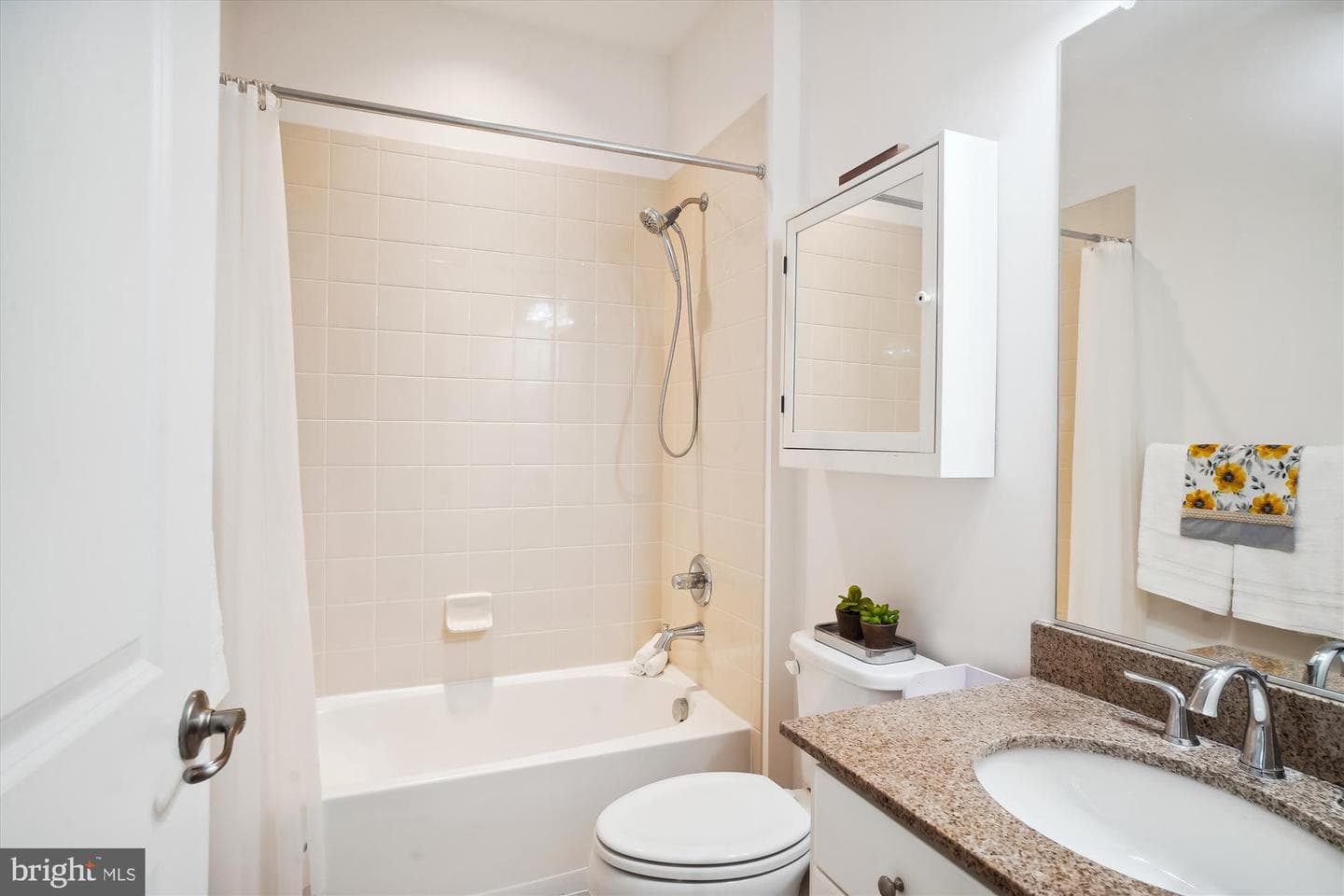 9144 Kenway Lane photo 45