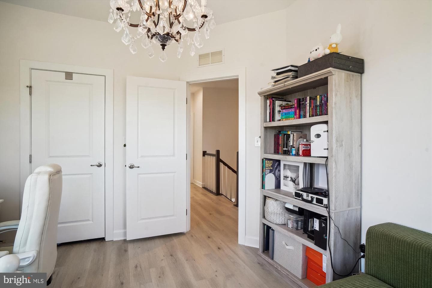 9144 Kenway Lane photo 47