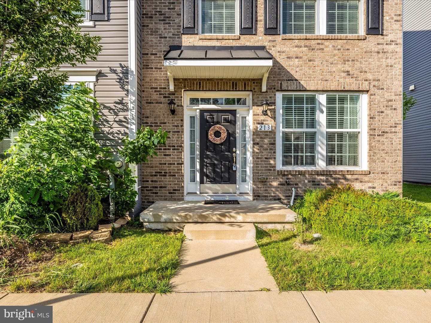 213 Spring Bank Avenue photo 2