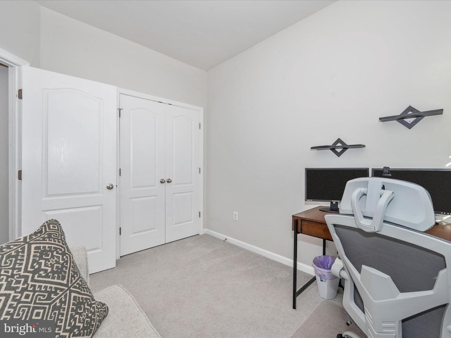 213 Spring Bank Avenue photo 33