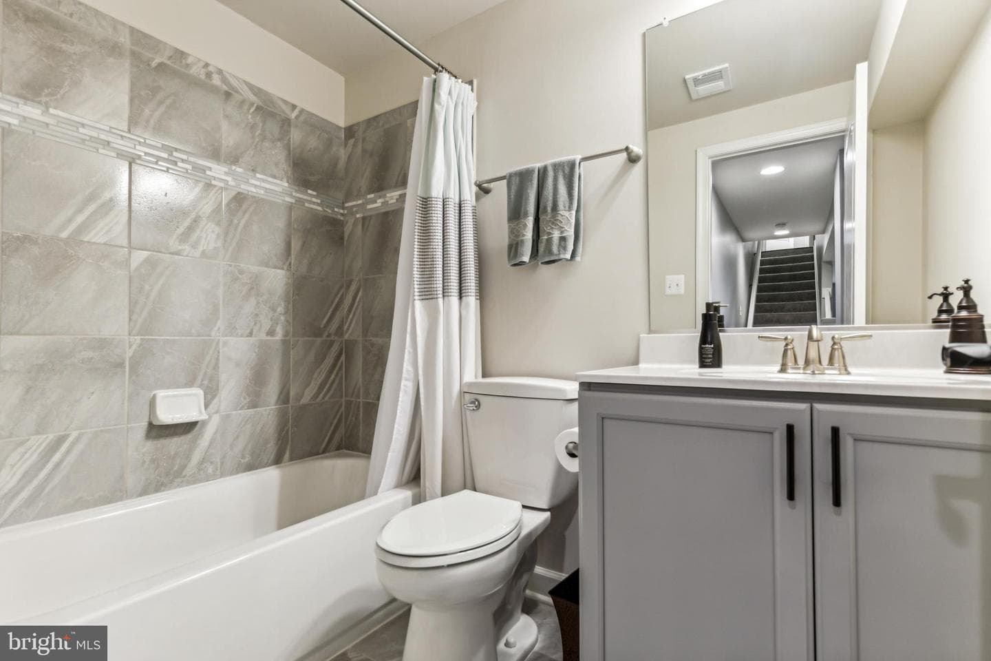 7277 Hattery Farm Court photo 35