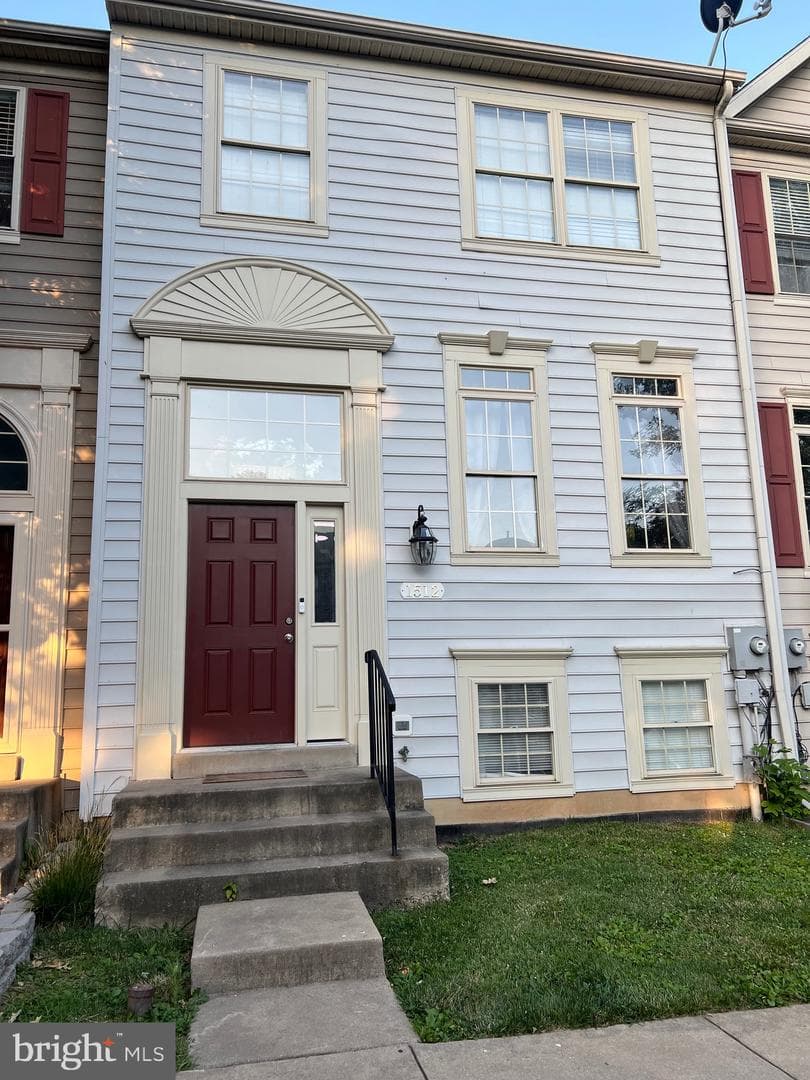 1512 N Rambling Way photo 1