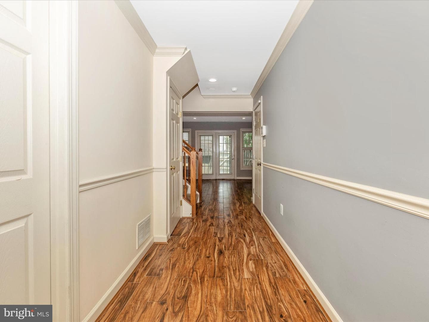 5261 Bamburg Court photo 10