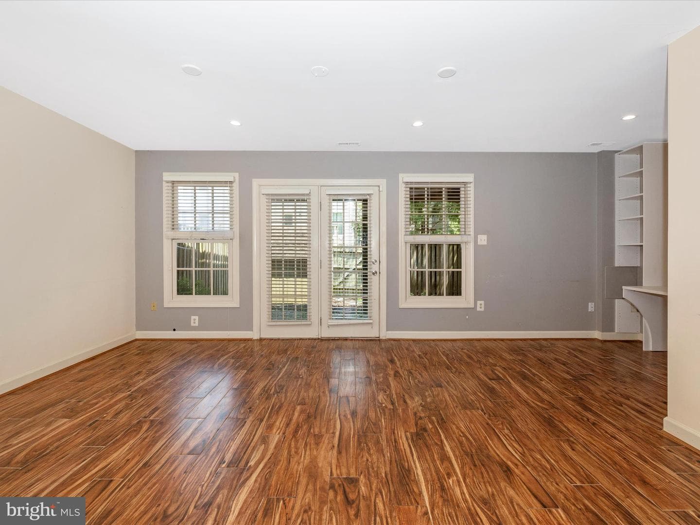 5261 Bamburg Court photo 11