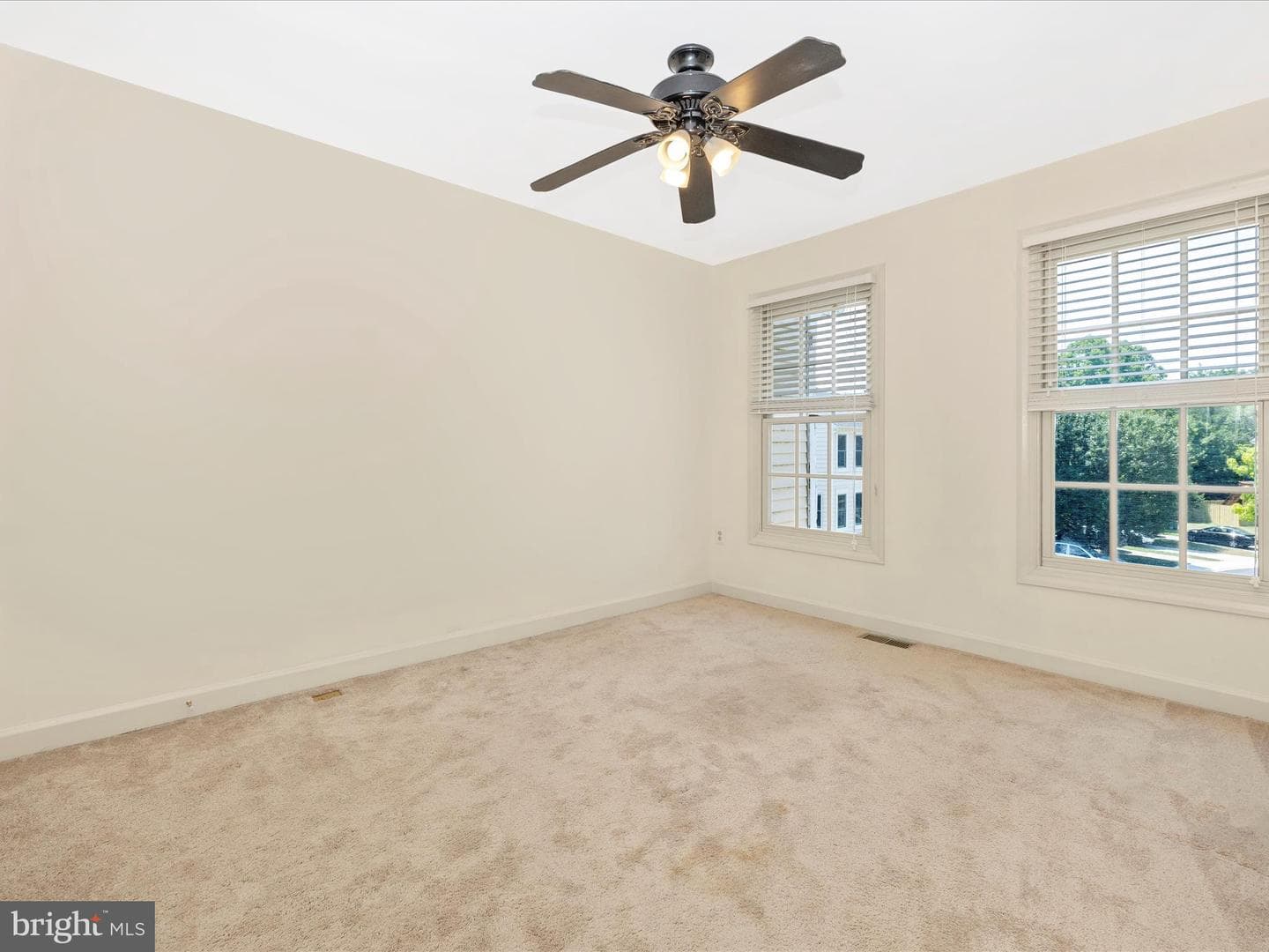 5261 Bamburg Court photo 42