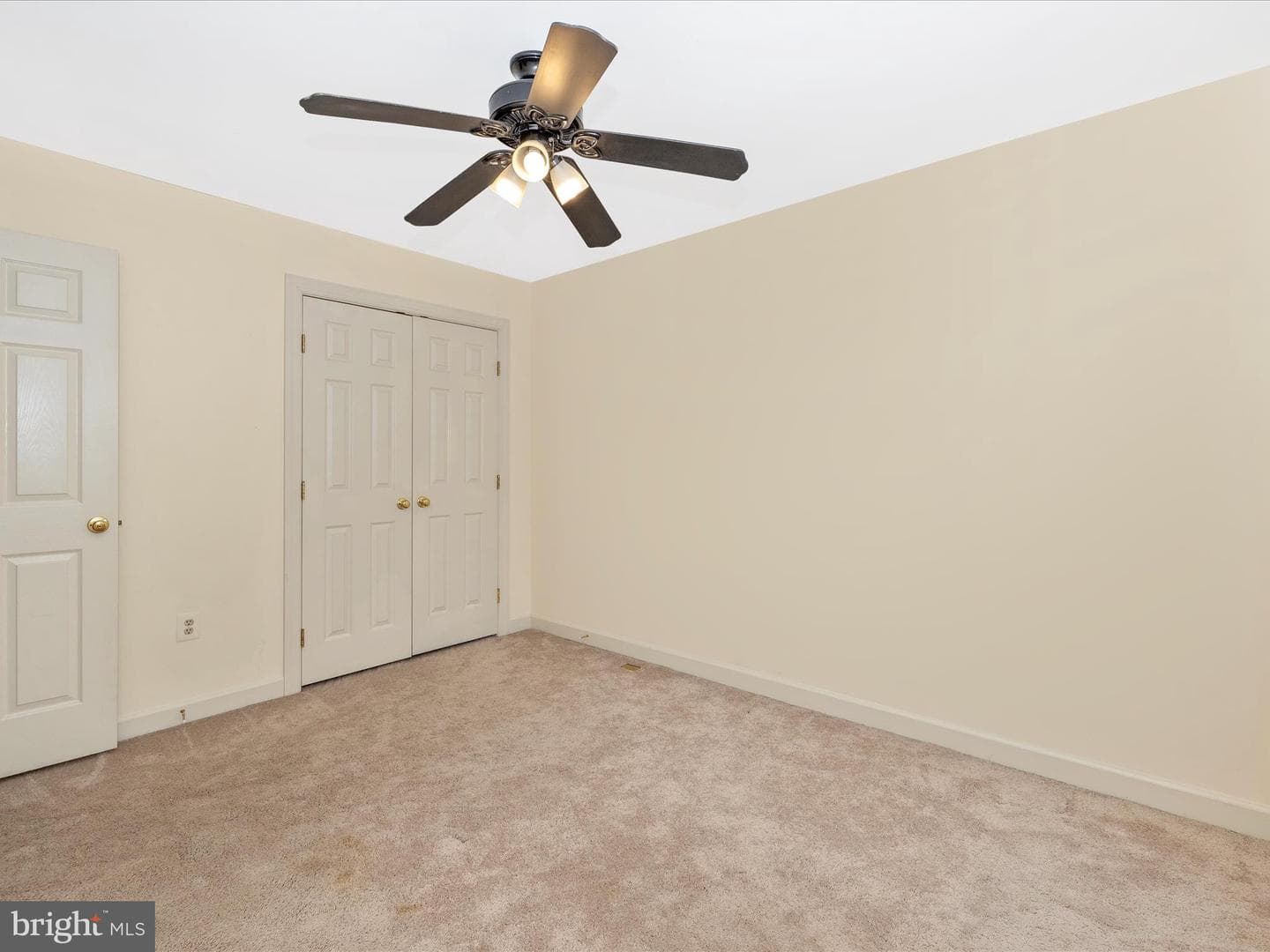 5261 Bamburg Court photo 44
